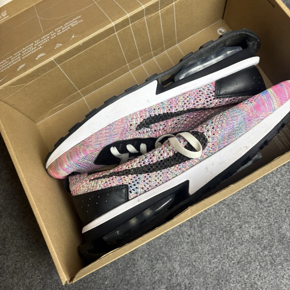 Nike Air Max Flyknit Racer Ghost Green Pink Blast Men's Size 11 DJ6106-300